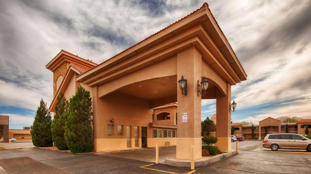 Best Western El Rancho Palacio Main image 1